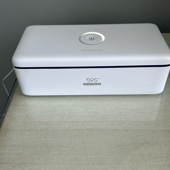 SUNUV UVC LED Sterilizing Box 59S Model S2 euc - Picture 1 of 4